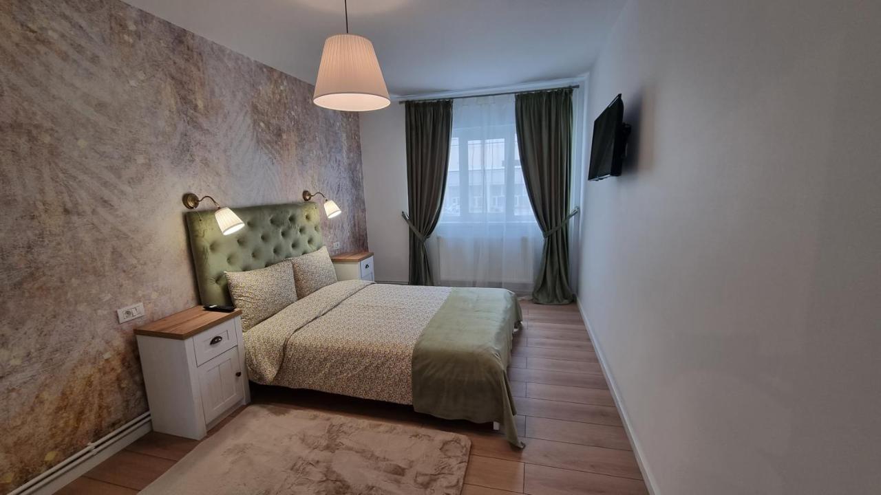 Central Residence Бакэу Экстерьер фото